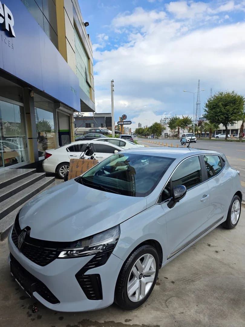 CLIO 2025 1.0 BENZİN