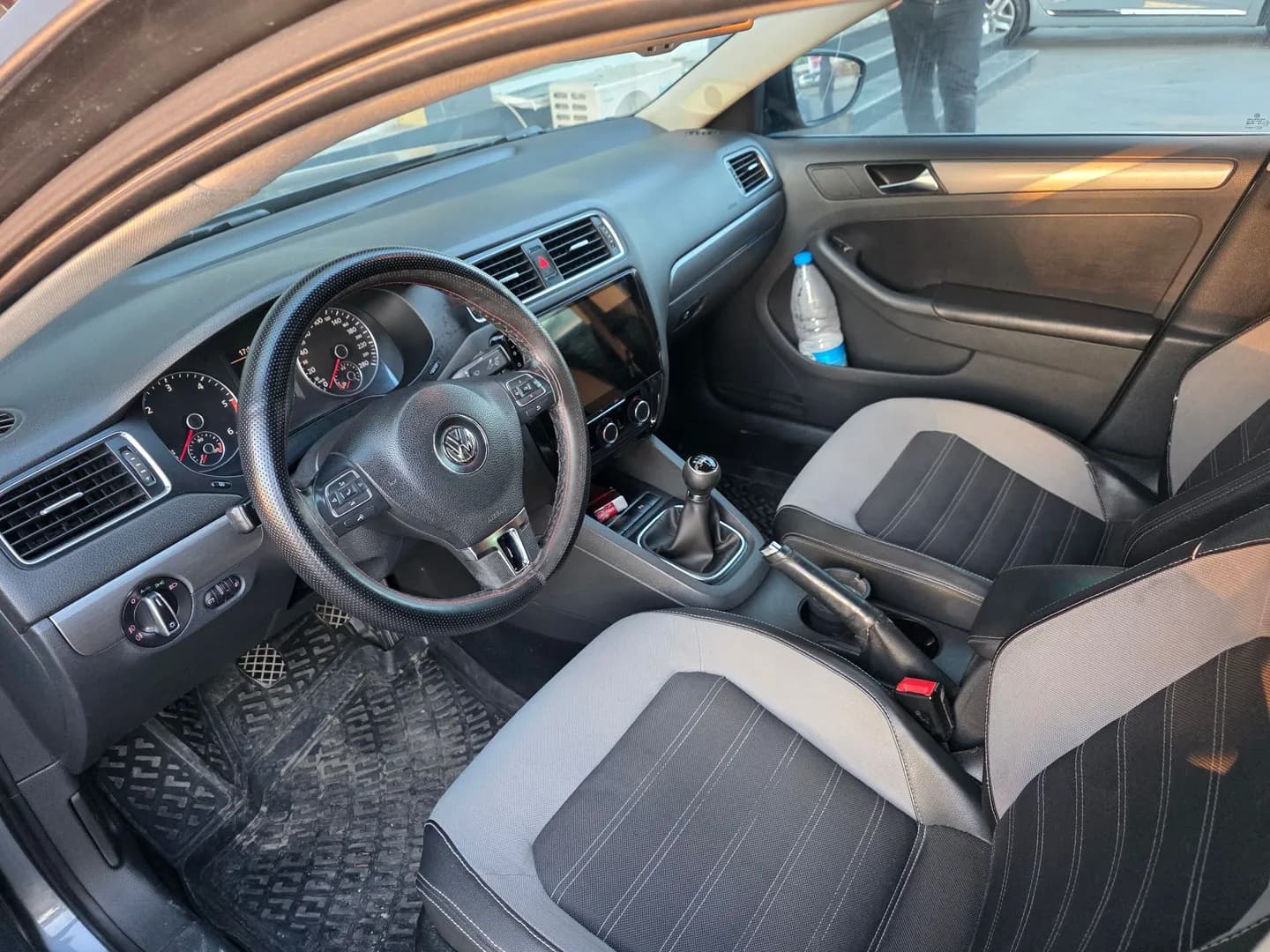 Volkswagen Jetta 2011 1.6 Tdi - Fotoğraf 4