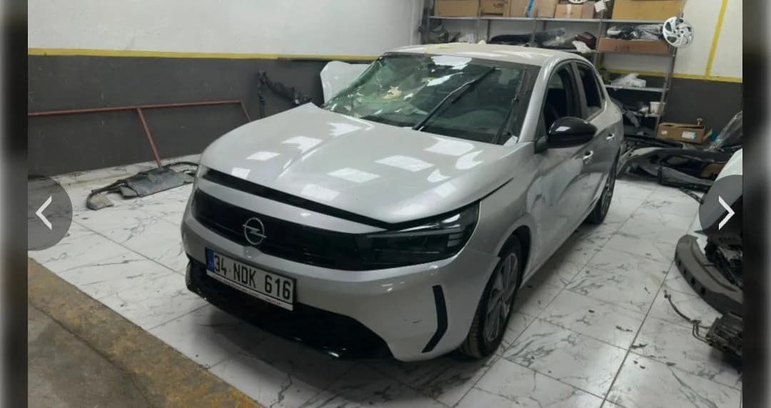 2025 OPEL CORSA 1.2 100 AT8 EDITION FL